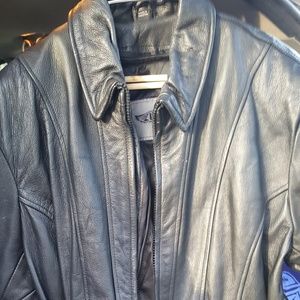 DON'T LET THIS ONE GET AWAY!